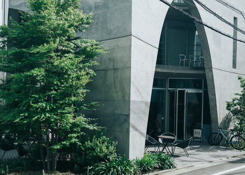 Tokyo cafe, Meguro City street 