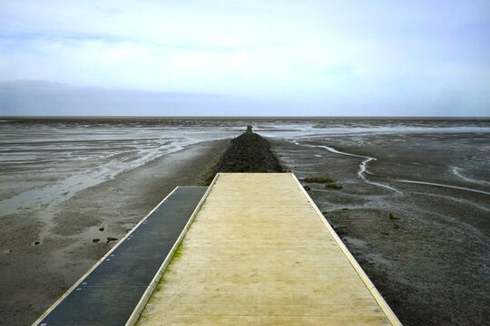 250 Meter langer Steg in der Nordsee Friedrichskoog