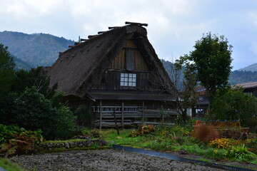 岐阜県 白川村の白川郷の町並み © Via Nova