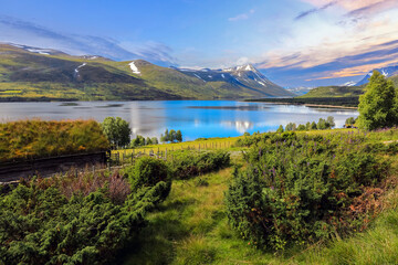 Fototapeta premium Summer at the lake Gjevillvatnet, Norway