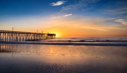 Fototapeta premium Holden Beach Nc Pier At Sunrise