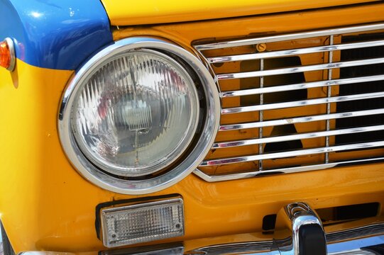 Classic soviet police militsiya sedan car lada vaz 2101 yellow blue with siren