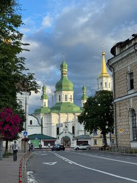 Summer view of Kyiv, Ivan Mazepa street.