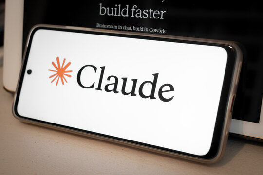 Mexico city, mexico, 05 29 2026, claude ai chatbot application on smartphone screen