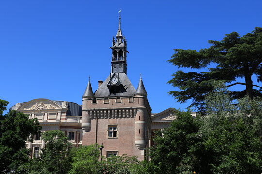 Donjon du Capitole, the current tourist information center in the French city of Toulouse