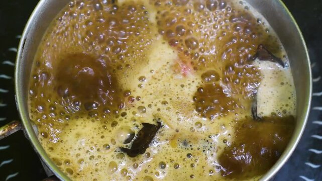 Homemade Ayurvedic Shampoo Preparation with Reetha Shikakai and Jojoba