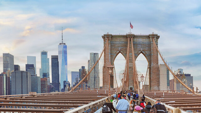  New York Brooklyn Bridge - big panorama.
