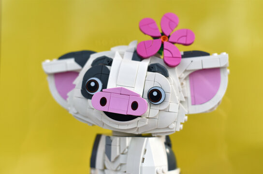 A portrait of a cow made out of Lego