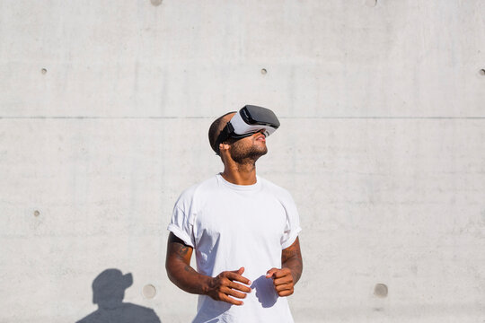 Man wearing Virtual Reality Glasses