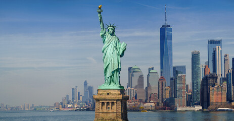 Panorama view of New York city eith statue of liberty tomorrow morning at sunrise. View from Staten Island. Big art Panorama. © Igor