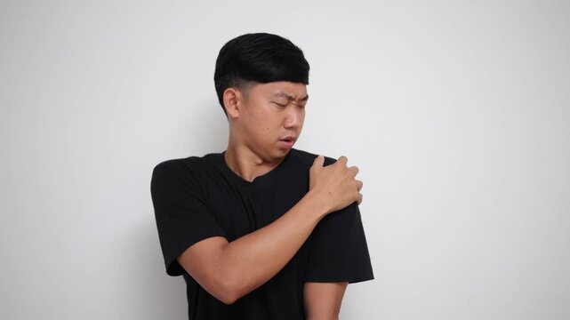 How to Relieve Severe Shoulder Pain & Muscle Soreness Fast