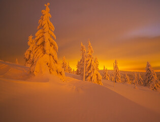 Karkonosze, zachód słońca, krajobraz, góry, piękne chmury, długa ekspozycja, natura © Adrian Jaśpiński