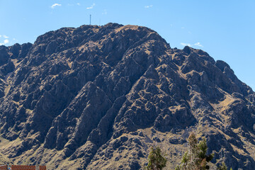 Fototapeta premium Mountain range and scenic Andean landscapes on the road to Macusani, Peru.