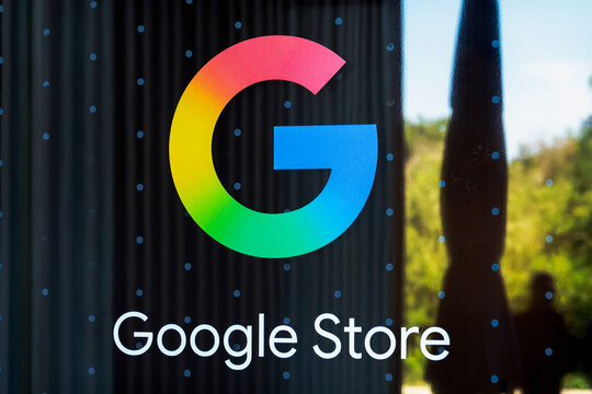 Google Store and Trademark Logo at Googleplex in Silicon Valley
