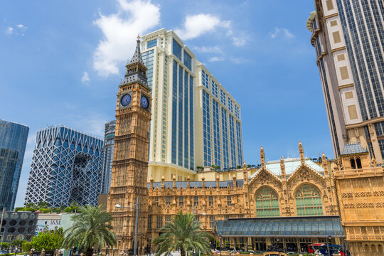 Londoner hotel facade in macau