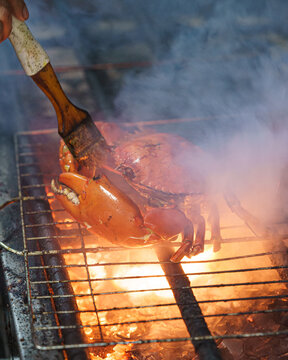 The process of grilling a crab