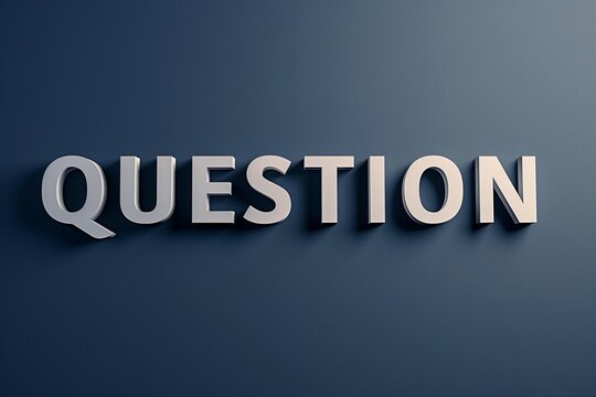 ネイビーの背景の前にあるQUESTIONの太い立体的なアルファベット文字　