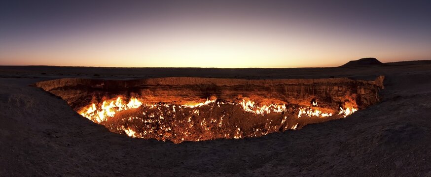 Fire crater, gas crater, "Door to Hell" Darvaza crater,  Derweze or Darvaza, Karakum Desert, Daşoguz Province, Turkmenistan