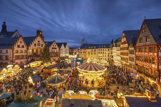 The Frankfurt Christmas Market was officially opened on 25 November 2024 with the switching on of the lights on the Florian Christmas tree, a 26-metre-high spruce from Lower Franconia. The Christmas market will be open until 22 December from Monday to Saturday from 10:00 a.m. to 9:00 p.m. and on Sundays from 11:00 a.m. Frankfurt am Main, R&ouml;merberg, Hesse, Germany