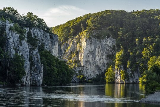 Weltenburg Danube Gorge, Weltenburger Enge nature reserve, Kelheim, Bavaria