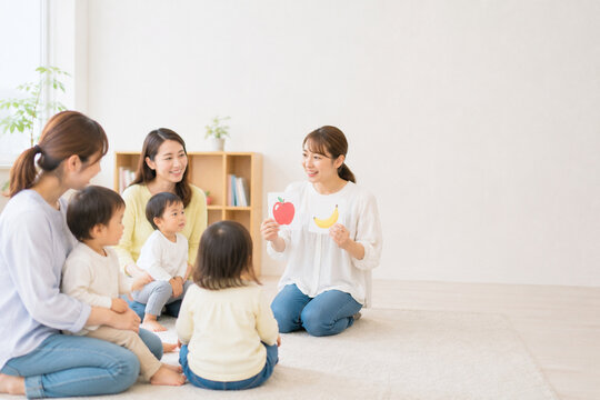 英会話教室,英会話,英語学習,語学学習,英語教育,英語レッスン,英語教師,外国人講師,日本人講師,オンライン英会話,マンツーマンレッスン,グループレッスン,英会話スクール,語学スクール,習い事,教育,学習,勉強,小学生,中学生,高校生,大学生,社会人,日本人女性,日本人男性,子供英会話,キッズ英会話,ビジネス英語,日常英会話,発音練習,リスニング,スピーキング,留学準備,海外旅行,グローバル教育,