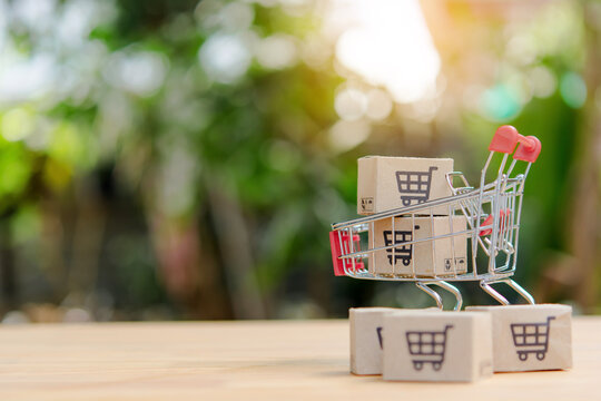 Shopping cart box online sale commerce retail delivery product