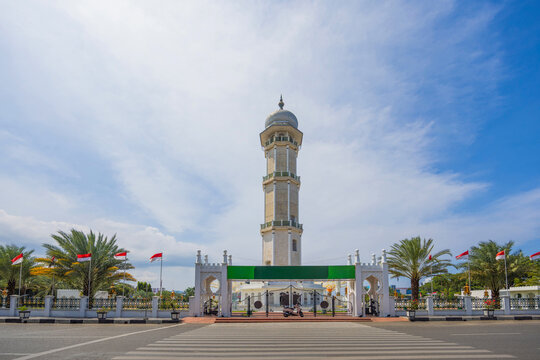 Panoramic view of Masjid Raya Baiturrahman's minaret