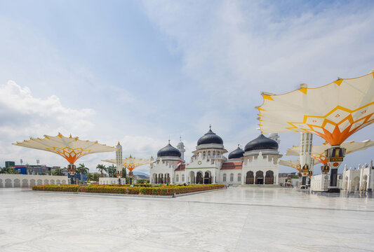 Masjid Raya Baiturrahman in Banda Aceh, Sumatra, Indonesia