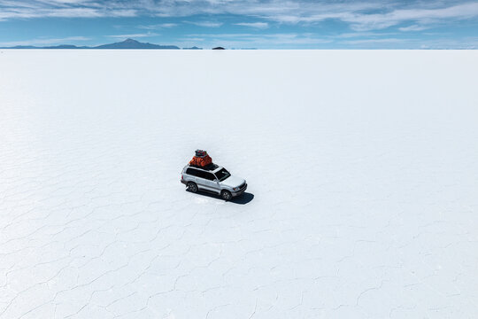 Off road adventure in the Uyuni salt flats, Bolivia