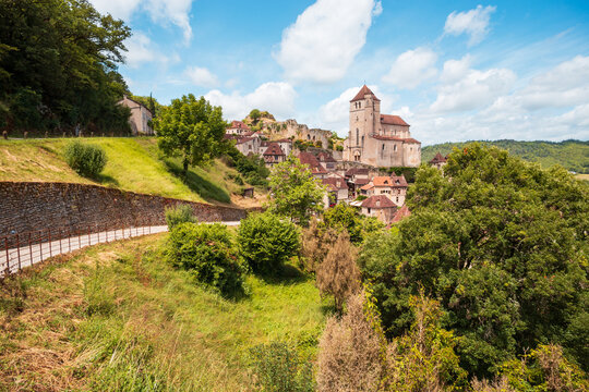 Saint-Cirq-Lapopie - Lot - Occitanie - Les Plus Beaux Villages de France