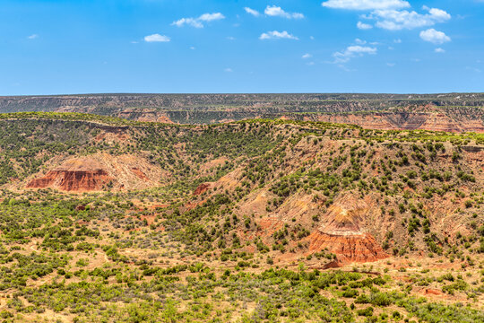 Highway through the famous Texas Palo Duro Canyon state park