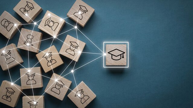 Online Learning Network Connecting Students Through Digital Education Platform