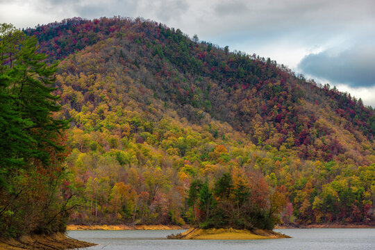 Autumn at Watauga Lake in Cherokee National Forest in Tennessee, USA