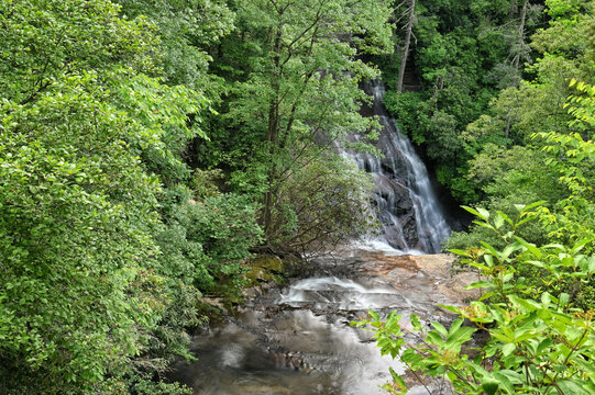 Connestee Falls Brevard, NC - mountain waterfalls