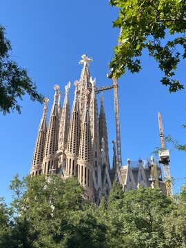 17 de junio de 2026. Barcelona. Vistas de la Sagrada Familia despu&eacute;s de la bendici&oacute;n de la Cruz.