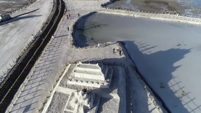 China Qinghai Chaka Salt Lake Scenic Area Salt Sculpture Panoramic Aerial Photography