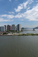 Obraz premium Jersey city skyline along hudson river waterfront