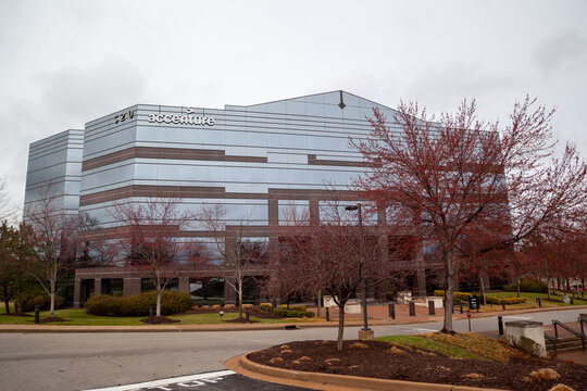 
Town and Country, Missouri, USA - March 24, 2022: Accenture Federal Services (AFS) office building on Maryville Centre Drive in Town and Country, Missouri, USA. AFS delivers digital transformation, e