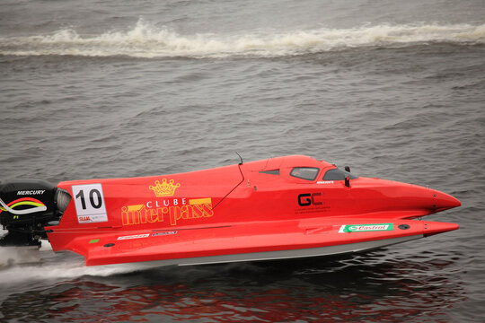 July 22, 2012 &ndash; Kyiv, Ukraine: Amazing high-speed Formula 1 powerboat from Team Sweden racing across the water surface during a thrilling international motorsport event