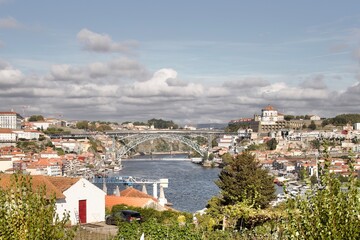 Obraz premium Porto Portugal Cityscape with Dom Luis I Bridge and Douro River