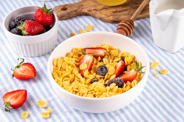 Protein unglazed corn multigrain breakfast cereal © ricka_kinamoto