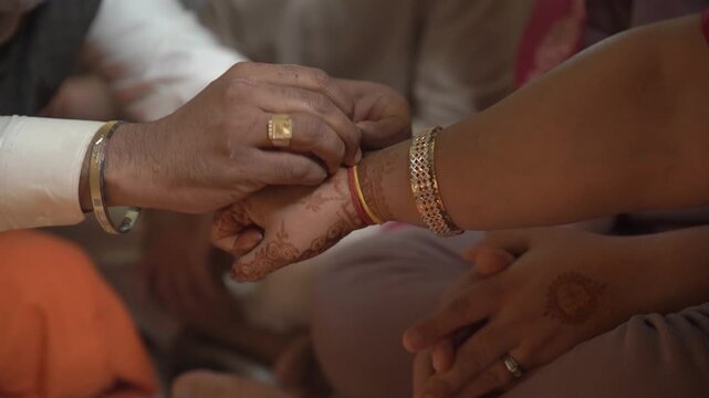 Indian Wedding Rituals with Bride and Groom Performing Sacred Traditions, Pheras, Mandap Ceremony, and Cultural Marriage Customs