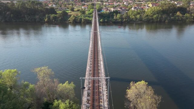 Drone da ponte rodoferrovi&aacute;ria Valen&ccedil;a Tui Portugal Espanha