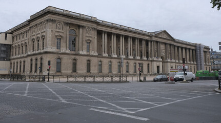 Naklejka premium Classical/Neoclassical building façades, columns, pediments, Statues, Greco-Roman shapes and design, Ornaments... From this Architectural style inspired by Classical Antiquity. Mostly taken in Paris.