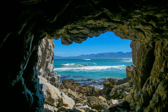 Klipgat caves in De kelders in walker bay nature reserve is a protected area and has majestic views of Atlantic ocean
