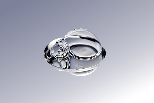 Hyaluronic acid gel serum drop for skin repair