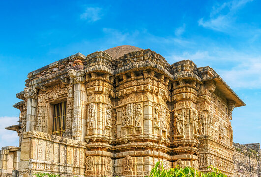Kumbh Shyam and Meera Temples in Chittorgarh Fort, Rajasthan, celebrate Lord Vishnu and Meera Bai's devotion to Krishna, blending sacred architecture, history, and enduring spirituality.