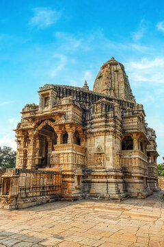 Kumbh Shyam and Meera Temples in Chittorgarh Fort, Rajasthan, celebrate Lord Vishnu and Meera Bai's devotion to Krishna, blending sacred architecture, history, and enduring spirituality.