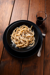 Naklejka premium Pici senesi con cacio e pepe, Pasta Italiana 