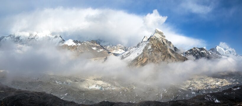 Mountain panorama himalayan landscape Himalaya gokyo